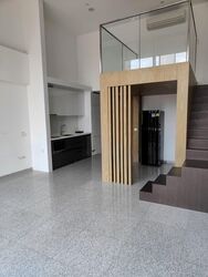 PS100 (D2), Office #566149121